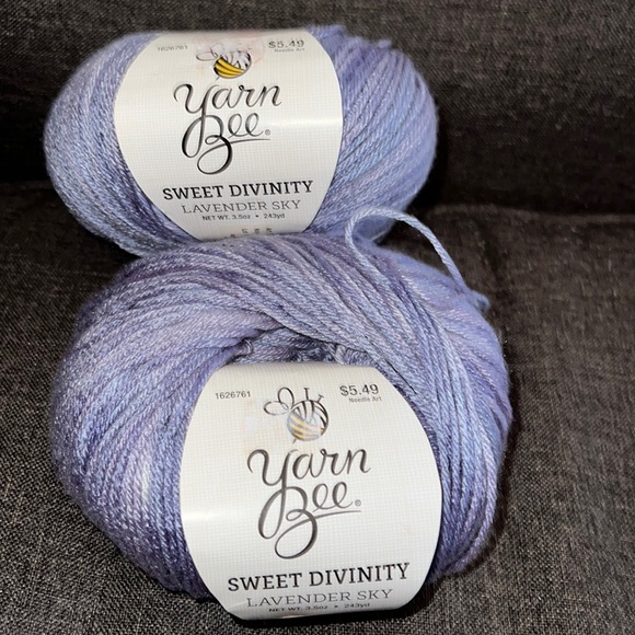 2-Balls Sweet Divinity Lavender Sky Yarn, New - Picture 1 of 7